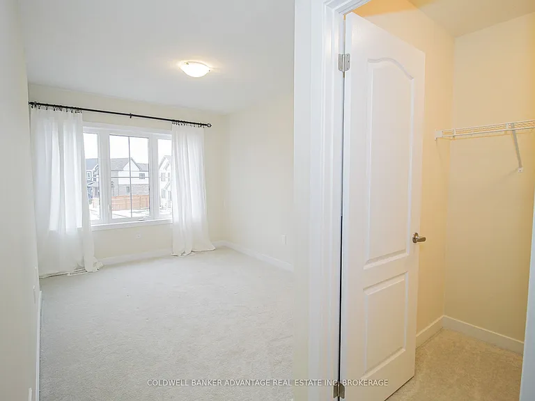 77 Keelson St — Photo 19