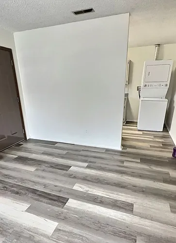 822 Fremont St Photo 1