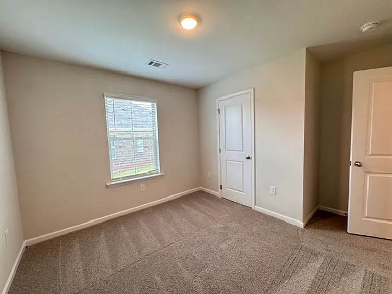 47 Coolidge Dr — Photo 21