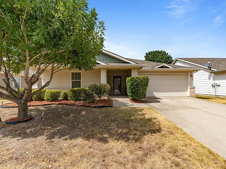 9812 George Washington Dr — Photo 2
