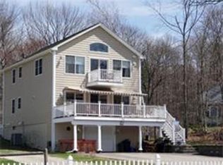 24 Sichols Colony Rd, Wales, MA 01081