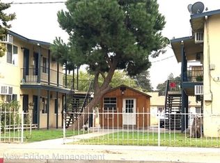336 R St APT 3, Merced, CA 95341