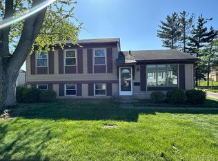 14127 Marie St, Livonia, MI