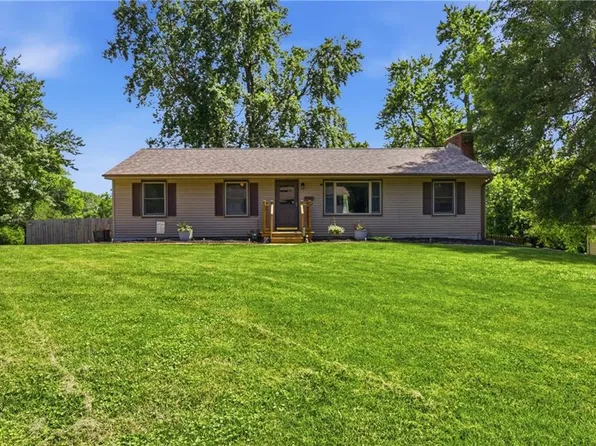 10709 E 70th Ter, Raytown, MO 64133