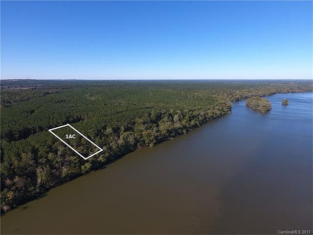 1st image of 126 Riverbluff Ln