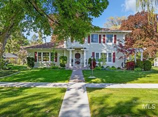 206 8th Ave N, Twin Falls, ID 83301