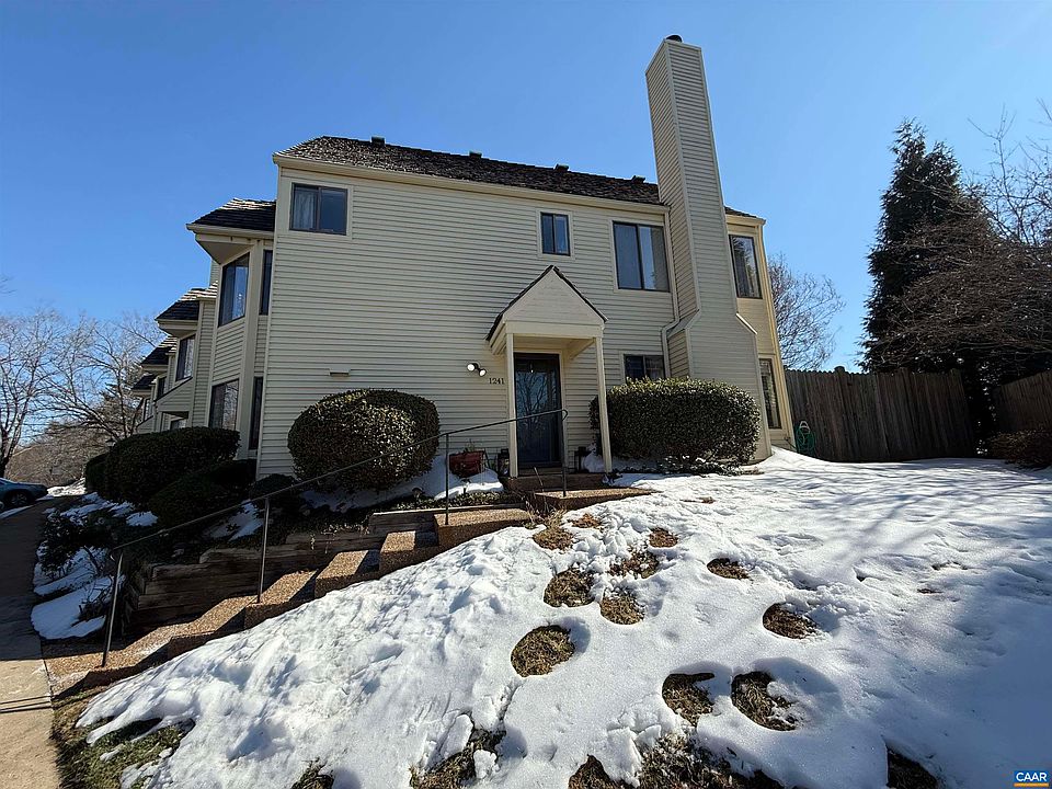 1st image of 1241 Chatham Rdg