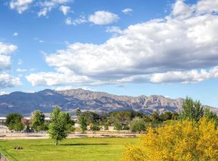 6424 Glen River Cir, Las Vegas, NV 89131