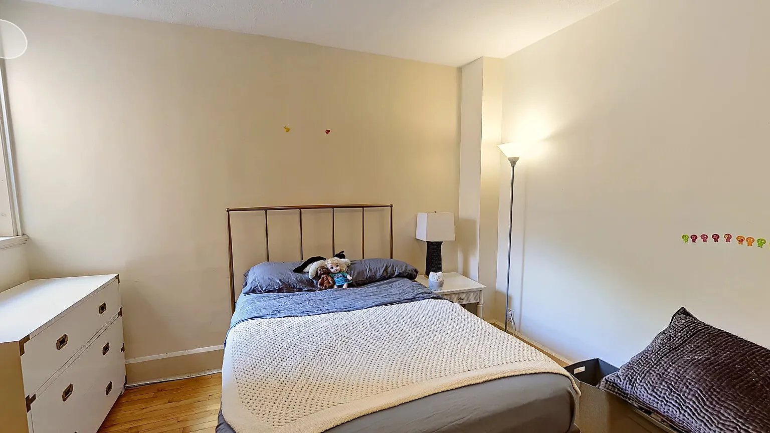 12 Dean Rd — Photo 3