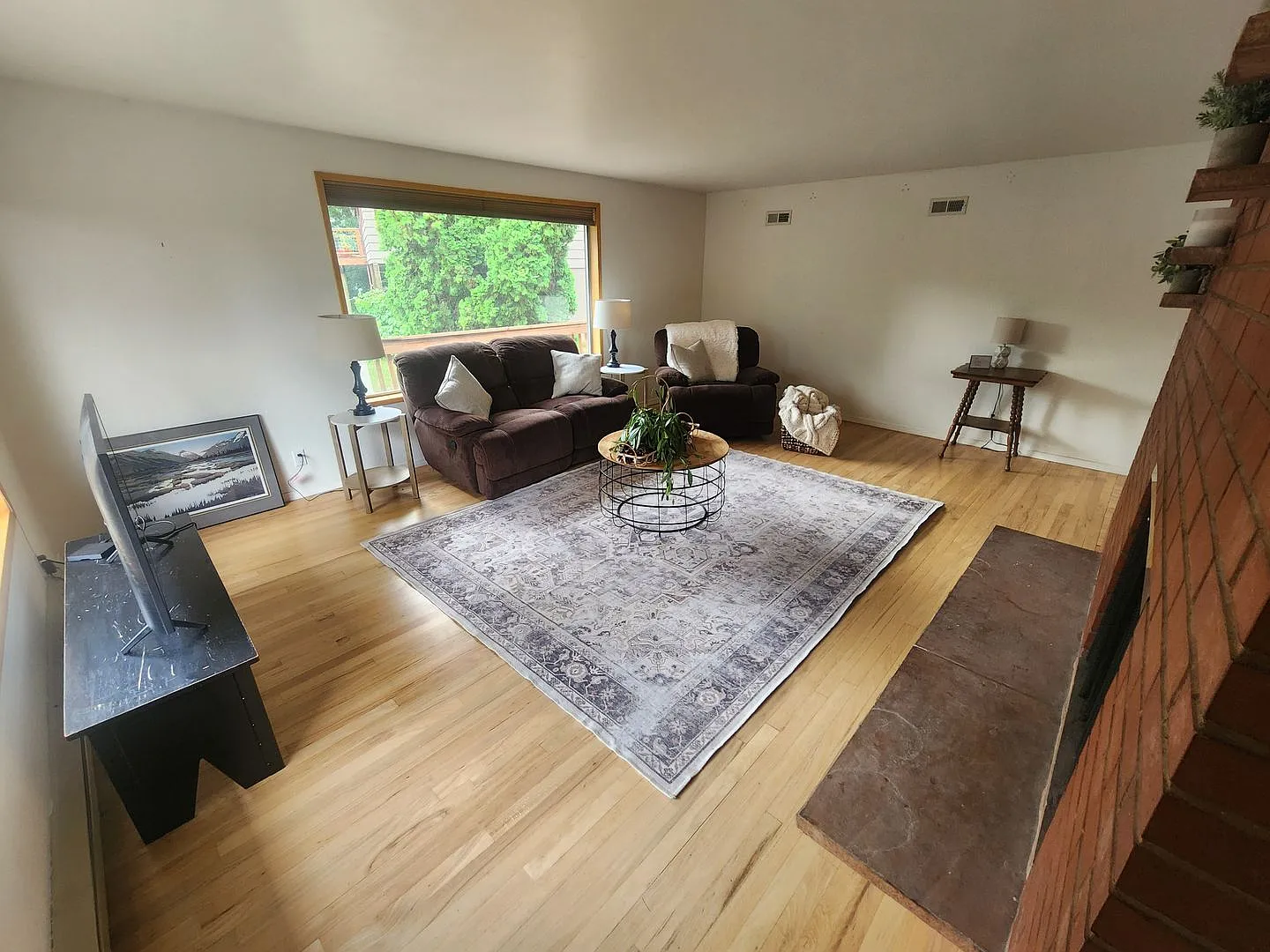 520 SE Highland Way — Photo 3