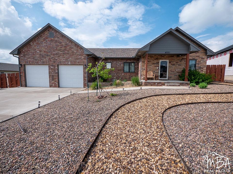 1st image of 4021 Cypress Dr