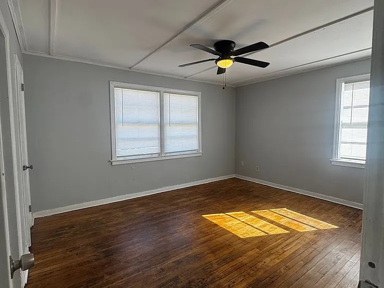 3544 Southmont Dr — Photo 5