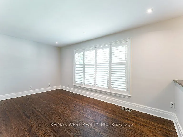 67 May Ave — Photo 4