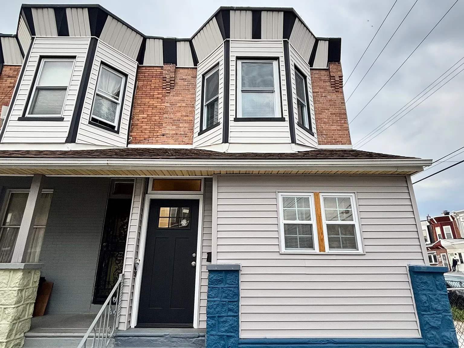3 bed, 1068 sqft, $1,850 — Photo 2