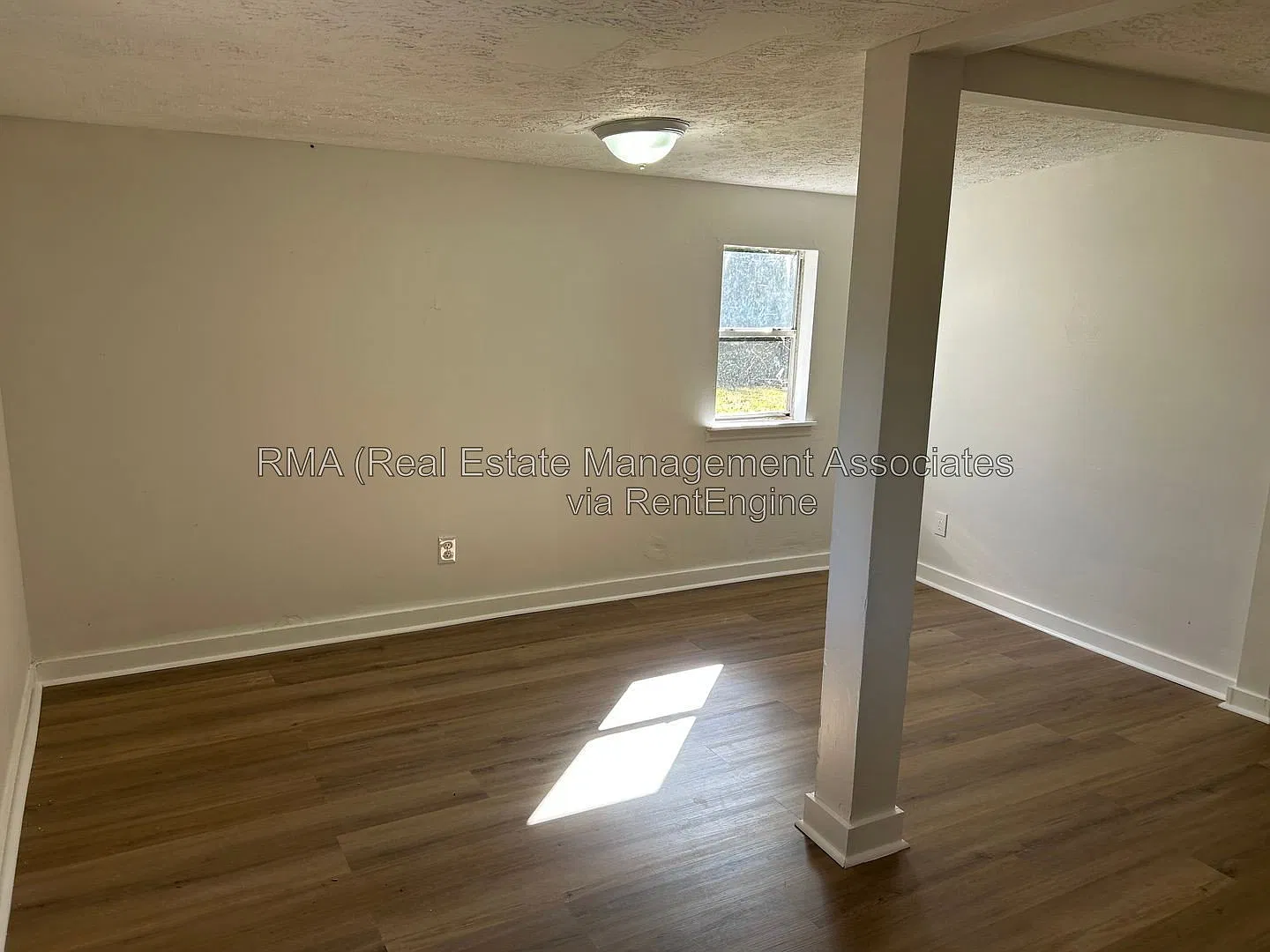4 bed, 2.0 bath, 1418 sqft, $1,400 — Photo 4