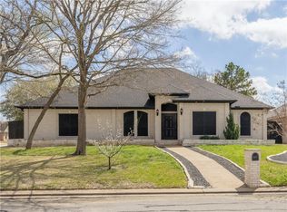 308 Stone Chase Ct, College Station, TX 77845