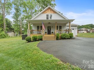 2029 Bost St, Lincolnton, NC 28092