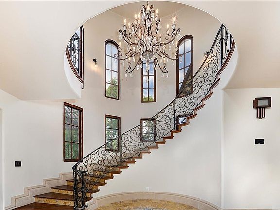 3rd image of 217 Rua Esperanza