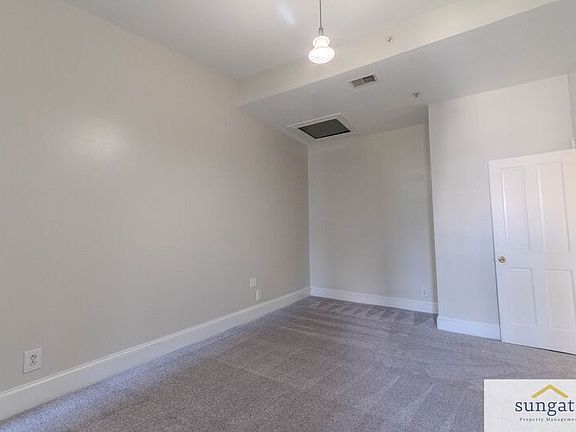 4th image of 1729 Park Ave APT 4