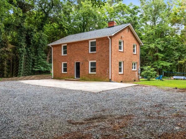 (undisclosed Address)