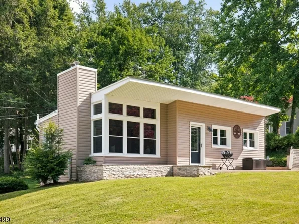 1028 County Road 619, Stillwater Twp., NJ 07860