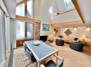 65 Pond View Rd, Bondville, VT 05340