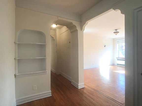 5th image of 3457 82nd St APT 3E