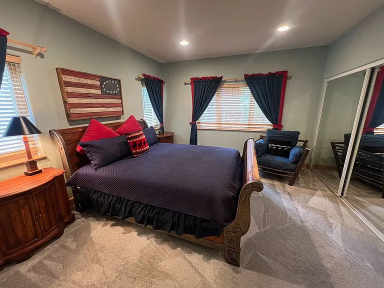 265 Deer Ct — Photo 5