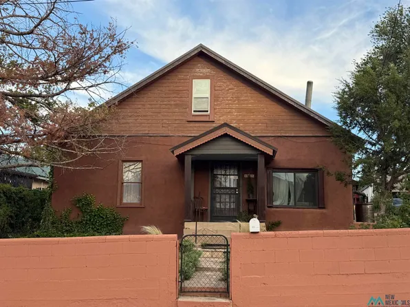 415 Moreno St, Las Vegas, NM 87701