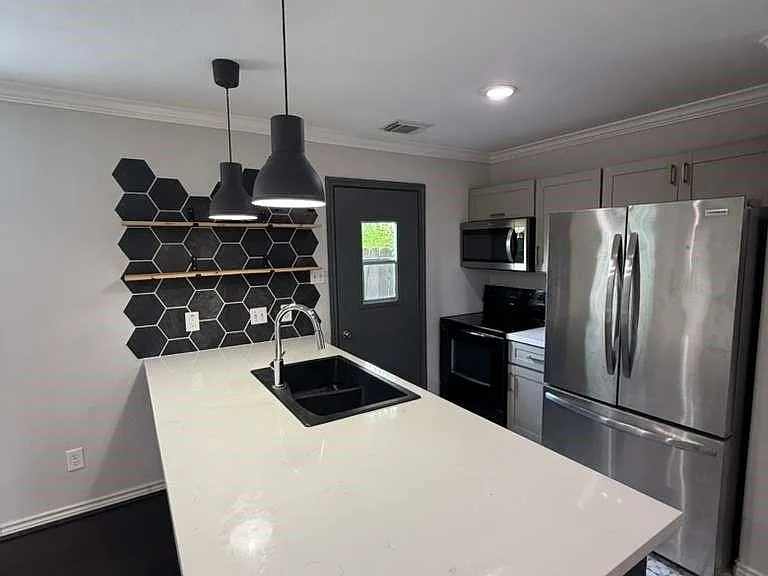 9623 Elmview Pl #1 — Photo 7