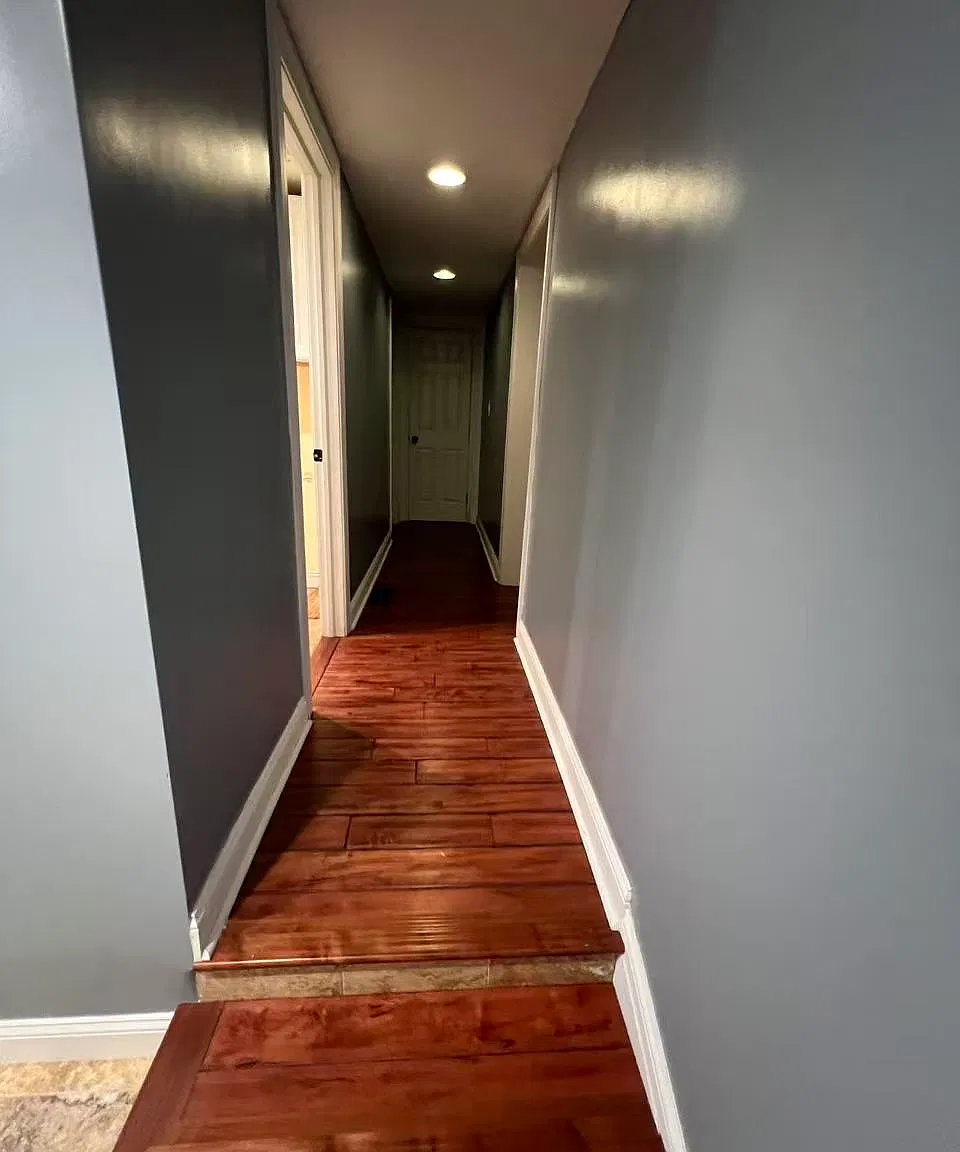 4 bed, 2.5 bath, 2472 sqft, $3,000 — Photo 4