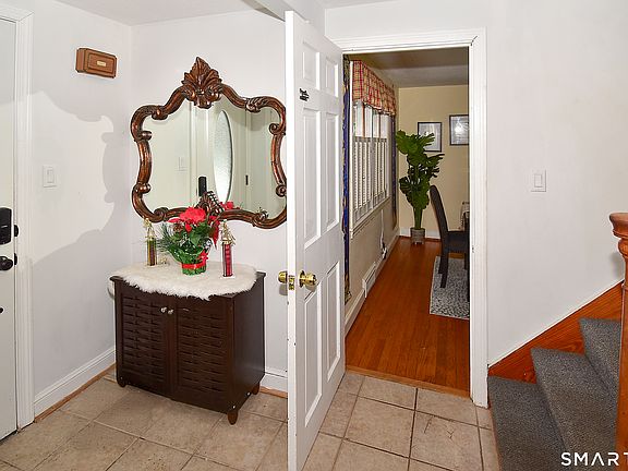 5th image of 183 Phoenix Street