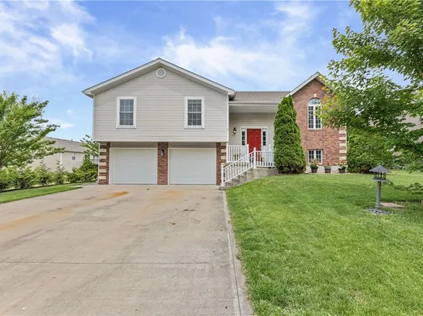 1108 Timberline Dr, Cameron, MO 64429