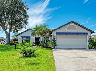 279 Park Forest Blvd, Englewood, FL 34223