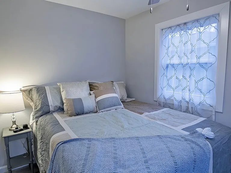 1022 Ash St #1022 — Photo 11