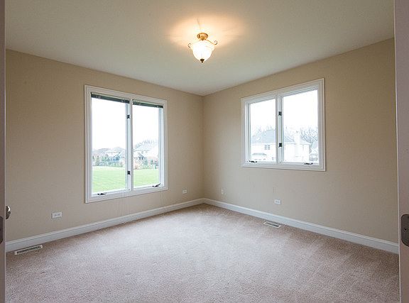 3rd image of 21354 Longview Dr