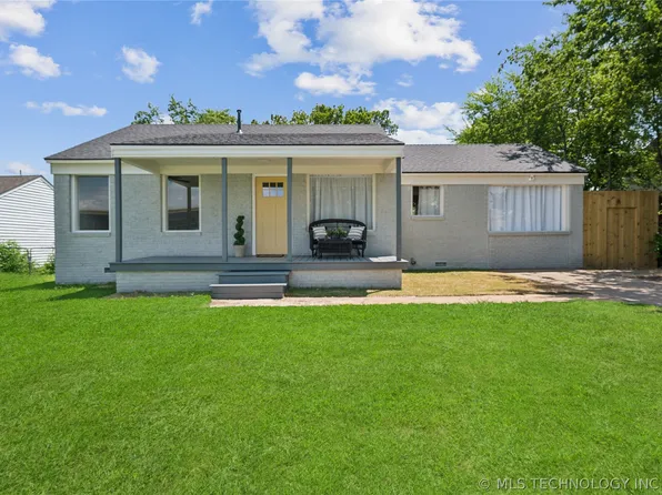 6116 E 3rd St, Tulsa, OK 74112