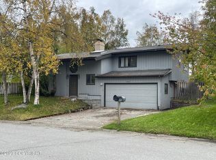 2440 Lake George Dr, Anchorage, AK 99504