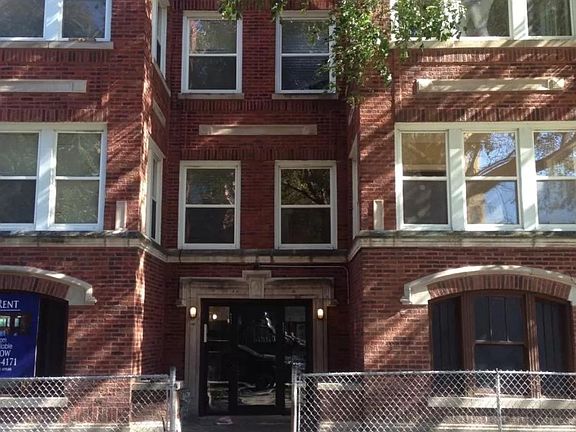 2nd image of 6811 S Clyde Ave #1N