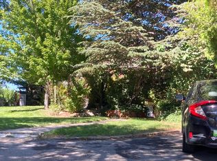 1331 Hillside Dr, Reno, NV 89503