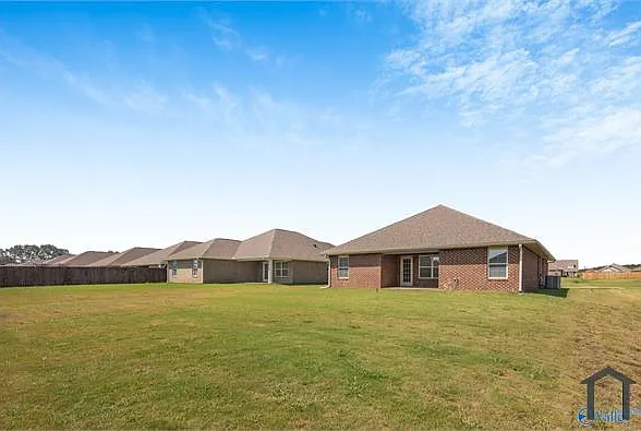 225 Alonzo Toney Dr — Photo 24