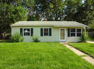 108 Gilbert Ter, Machesney Park, IL 61115