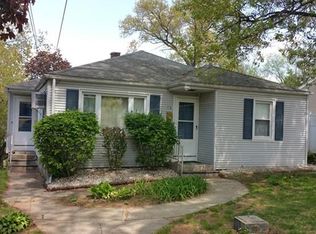 76 Marguerite St, Chicopee, MA 01020