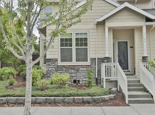 4764 NW Gannet Ter, Portland, OR 97229