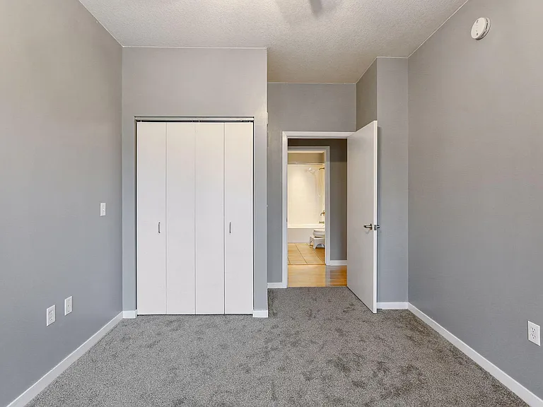 929 Portland Ave #306 — Photo 13