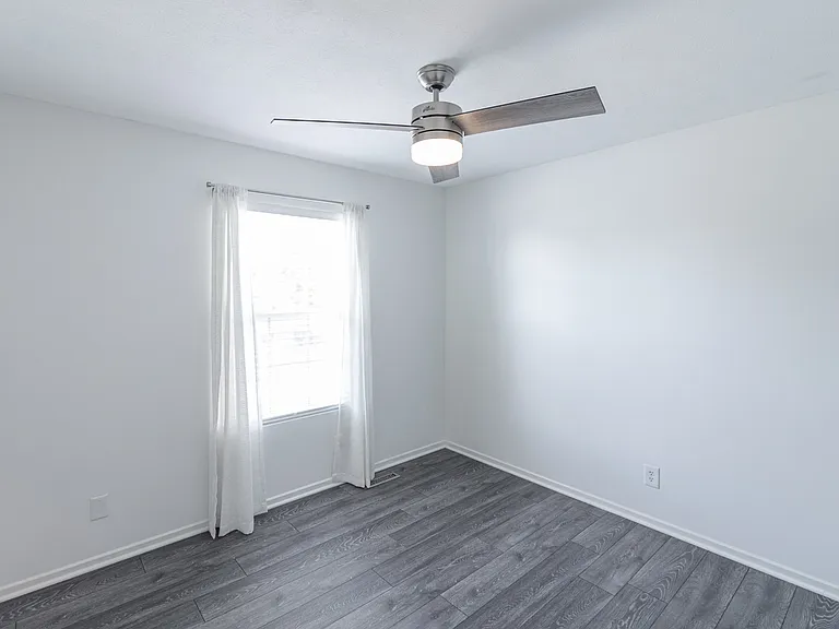 17802 Olive St — Photo 14