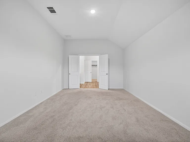 2704 Rambling Rd — Photo 30