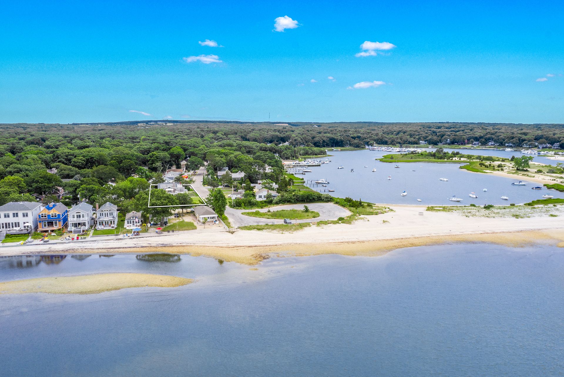 82 Pine Neck Ave, Sag Harbor, NY 11963 Out East