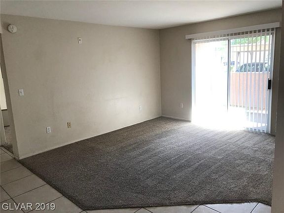 3rd image of 1150 N Buffalo Dr APT 1094