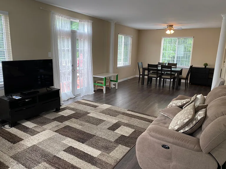 17 Hidden Cove Ct — Photo 19